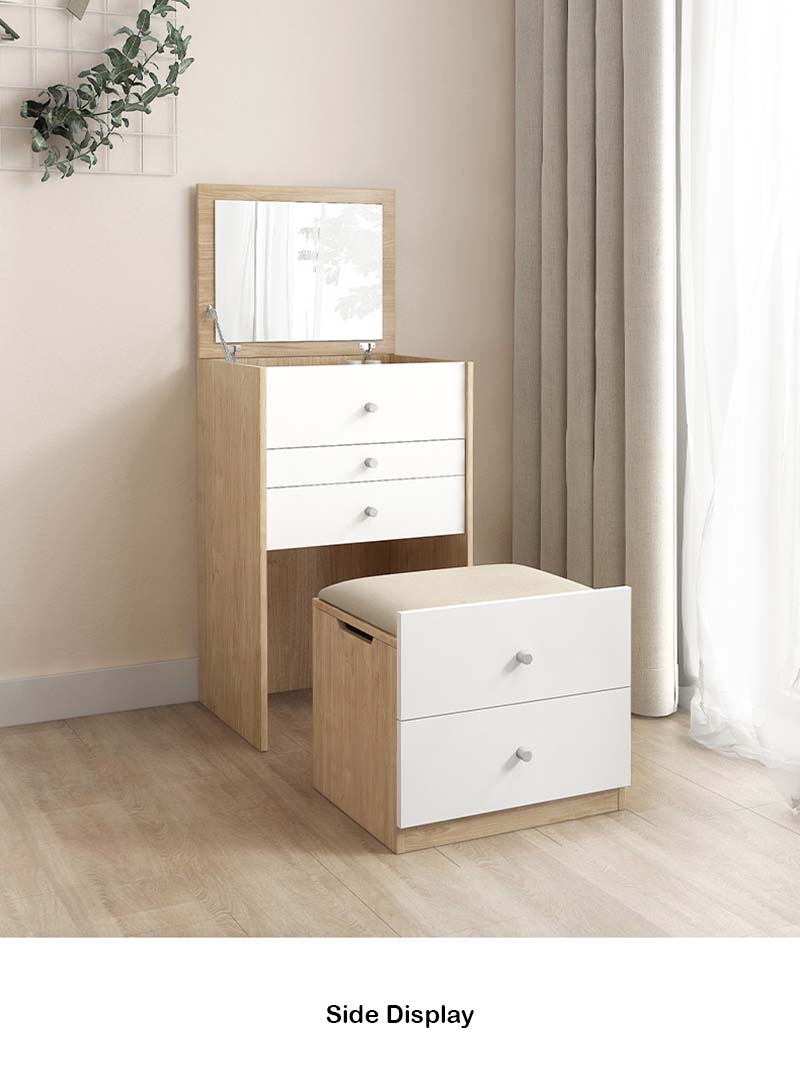 dressing table with lock